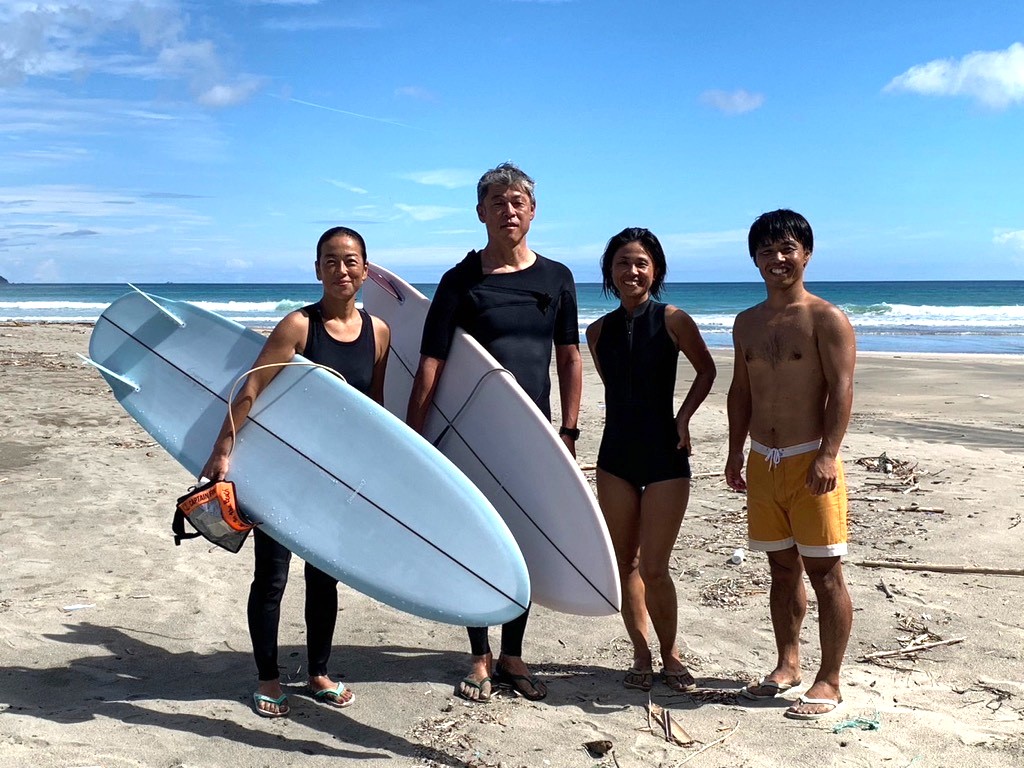 [土佐清水市]サーフィンを満喫中！